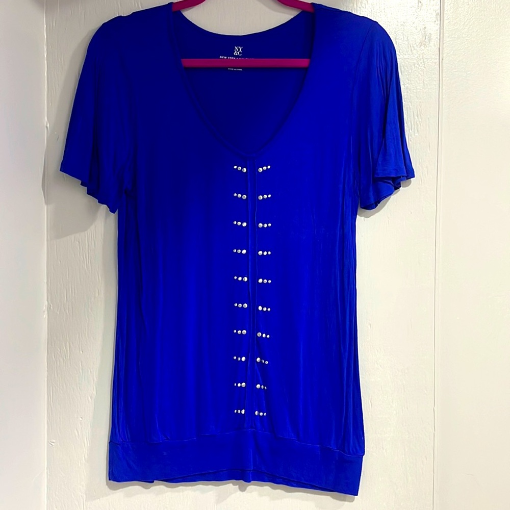 Blue knit top